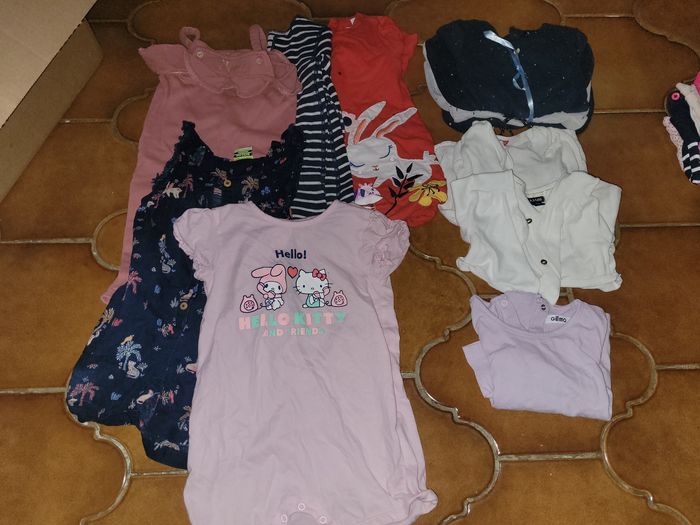 Lot vêtements fille 9-12 mois - photo numéro 2