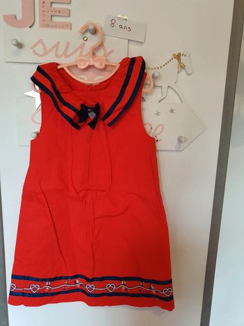 Robe 8 ans