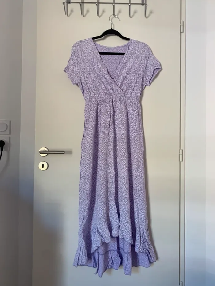 Robe longue asymétrique mauve lila à motif et manches courtes Andromede taille S/M