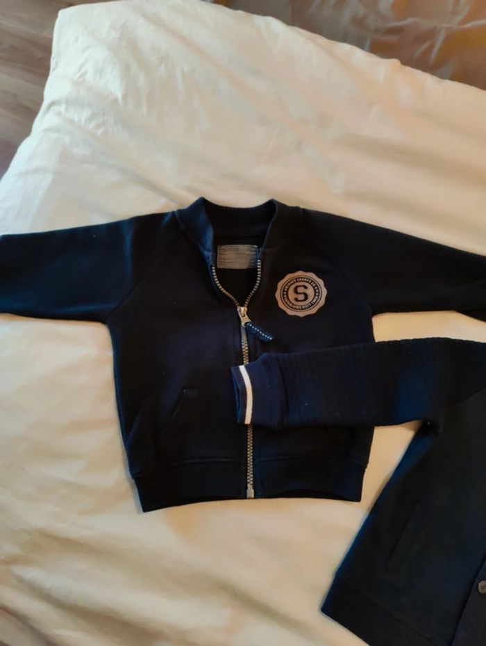 2 gilets bleu marine - photo numéro 3