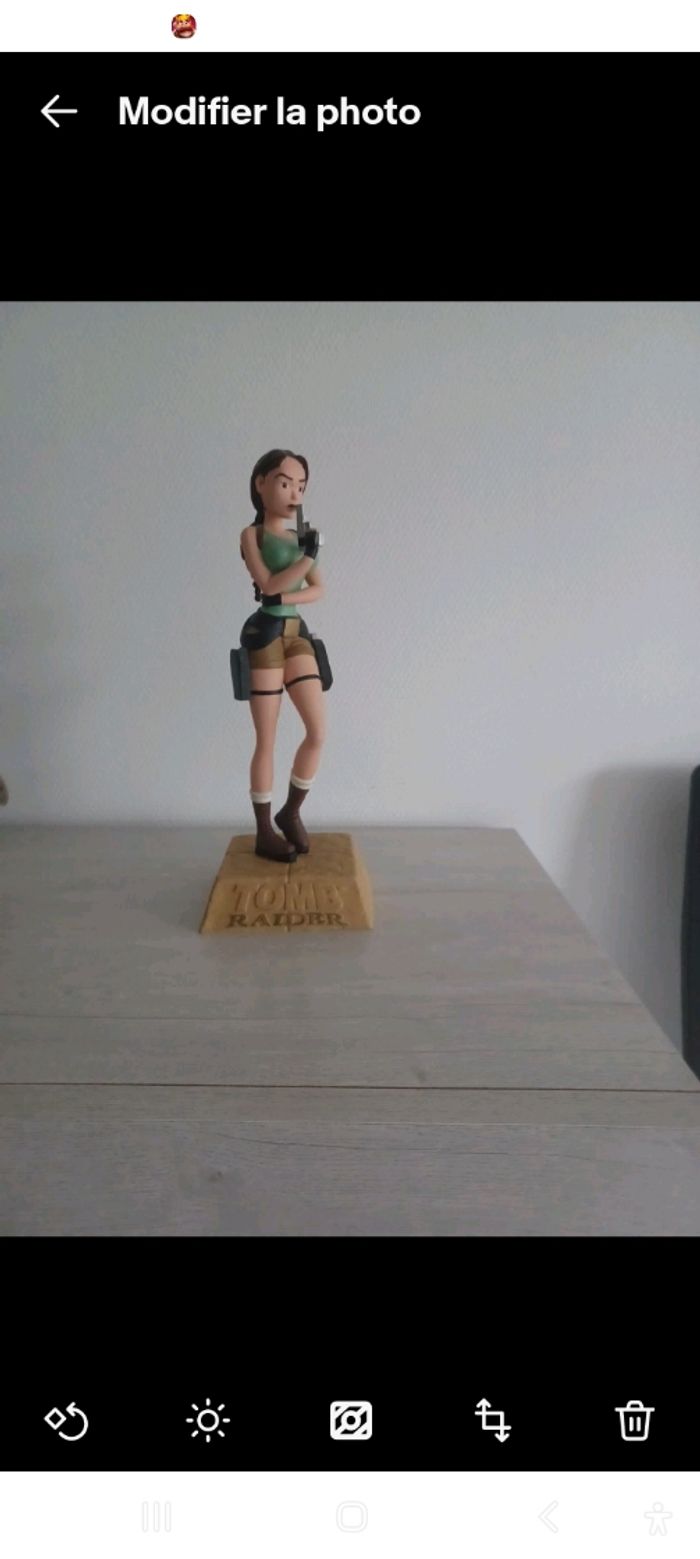 Lara croft