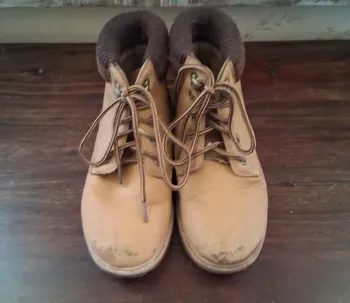 Chaussures montantes taille 34