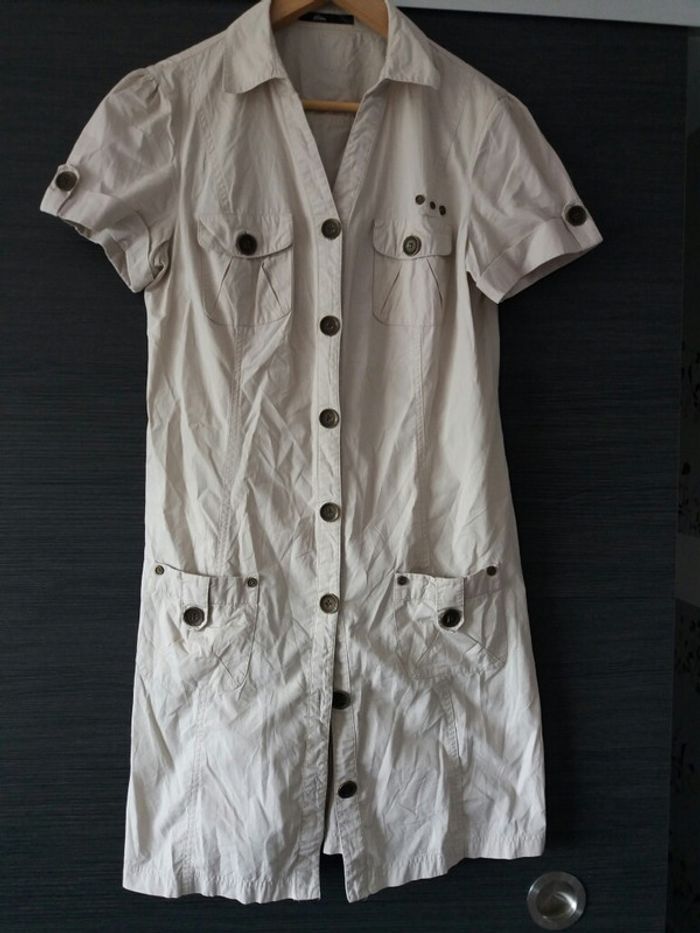 Robe blouse beige taille 40