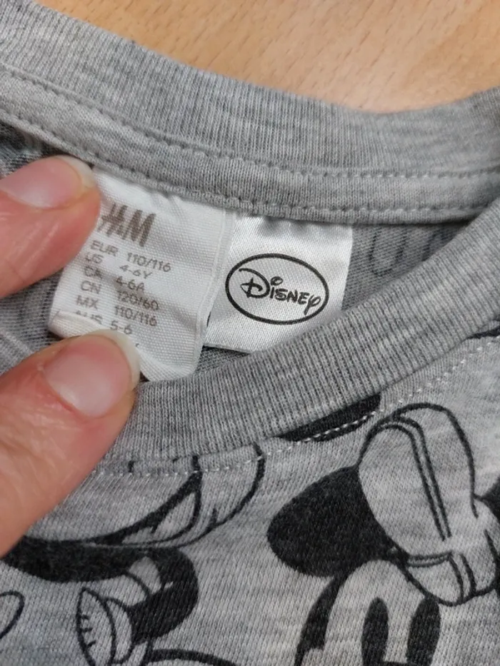 Tee-shirt Mickey gris et noir - photo numéro 3
