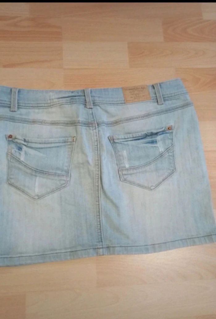 Jupe en jean Pimkie en très bon état taille 38 - photo numéro 3