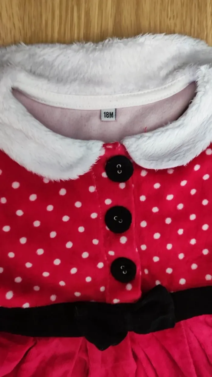 Robe de Noël  taille 18 mois - photo numéro 3
