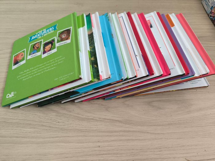 Lot de livre Hachette - photo numéro 3