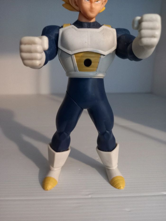 Figurine vegeta super sayan - photo numéro 3