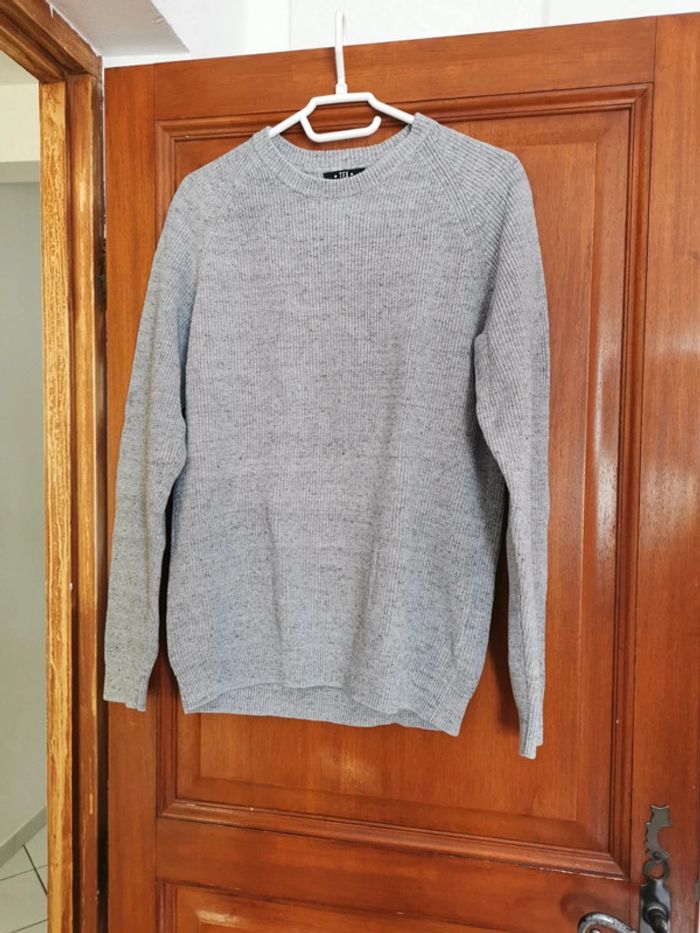 Pull gris Homme taille M