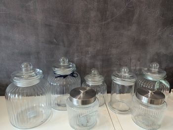 Lot de 7 bonbonnières dépareillées (Candybar)