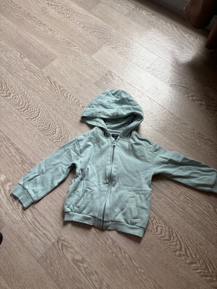 Sweat-shirt à capuche - photo numéro 2
