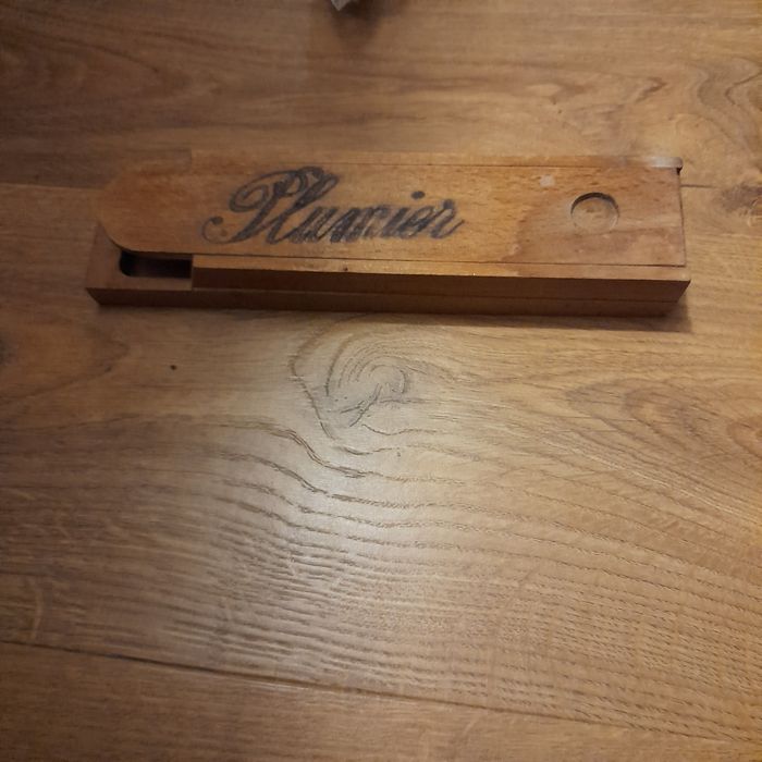 Plumier ancien en bois