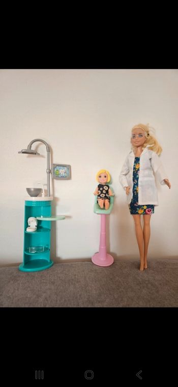 Barbie dentiste