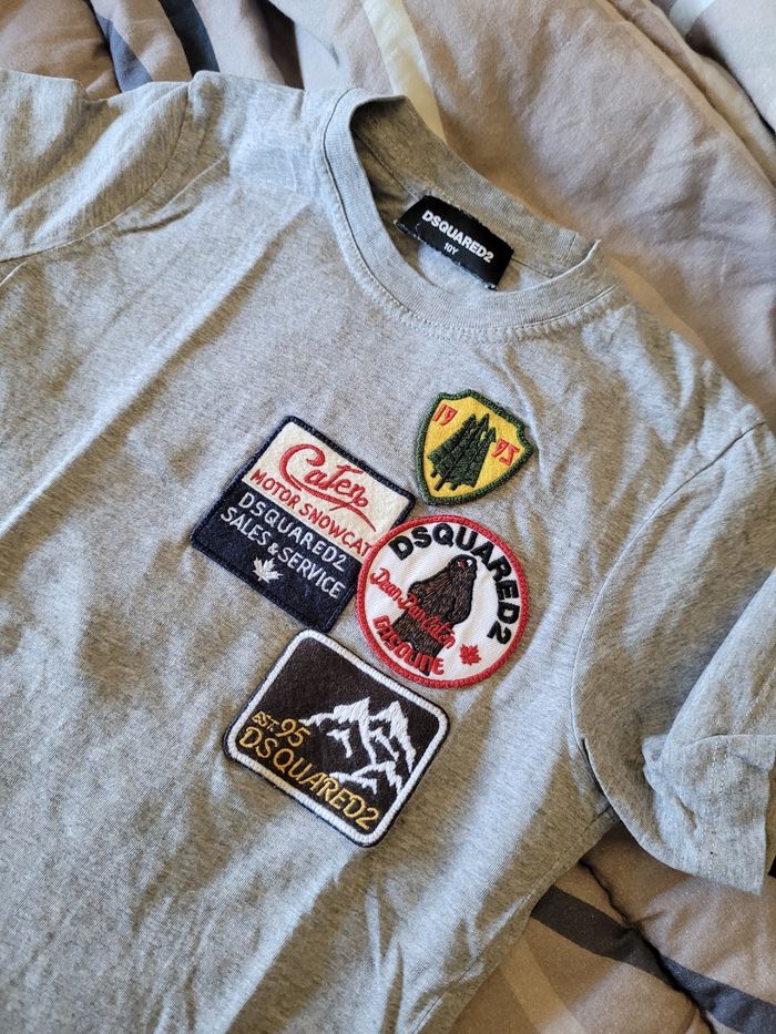 t-shirt desquared2 10ans  (10e) - photo numéro 2