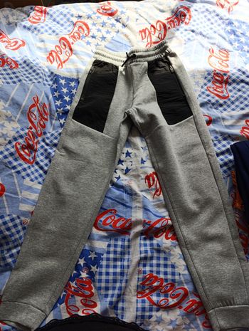 Pantalon gris et noir noir Primark jamais mis taille