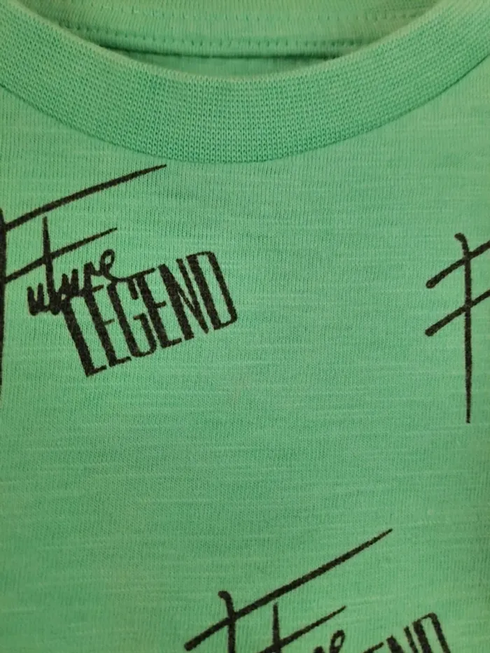Lot 4 ans 6 T-shirts et 1 veste minis trous ou tâches peuvent encore servir prix mini - photo numéro 10