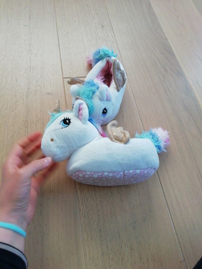 Chaussons licorne - photo numéro 3