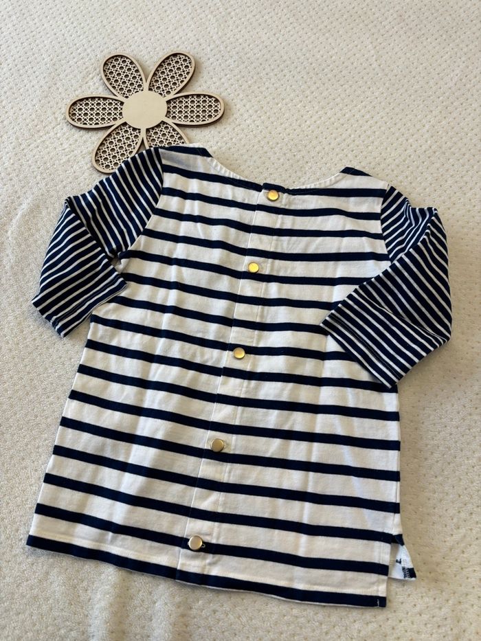 T shirt gap 6-7 ans - photo numéro 3