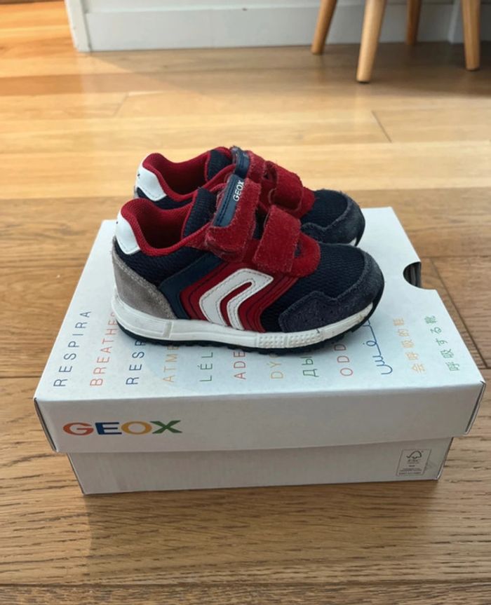 Basket Geox Taille 21 - photo numéro 2