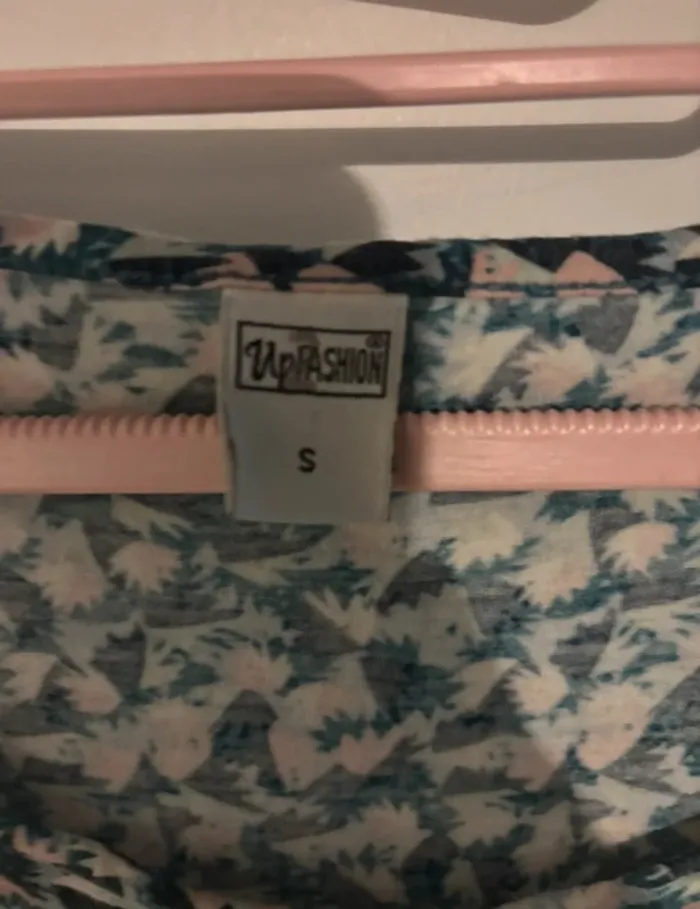 Débardeur imprimé graphique pastel – UpFashion – Taille S - photo numéro 3