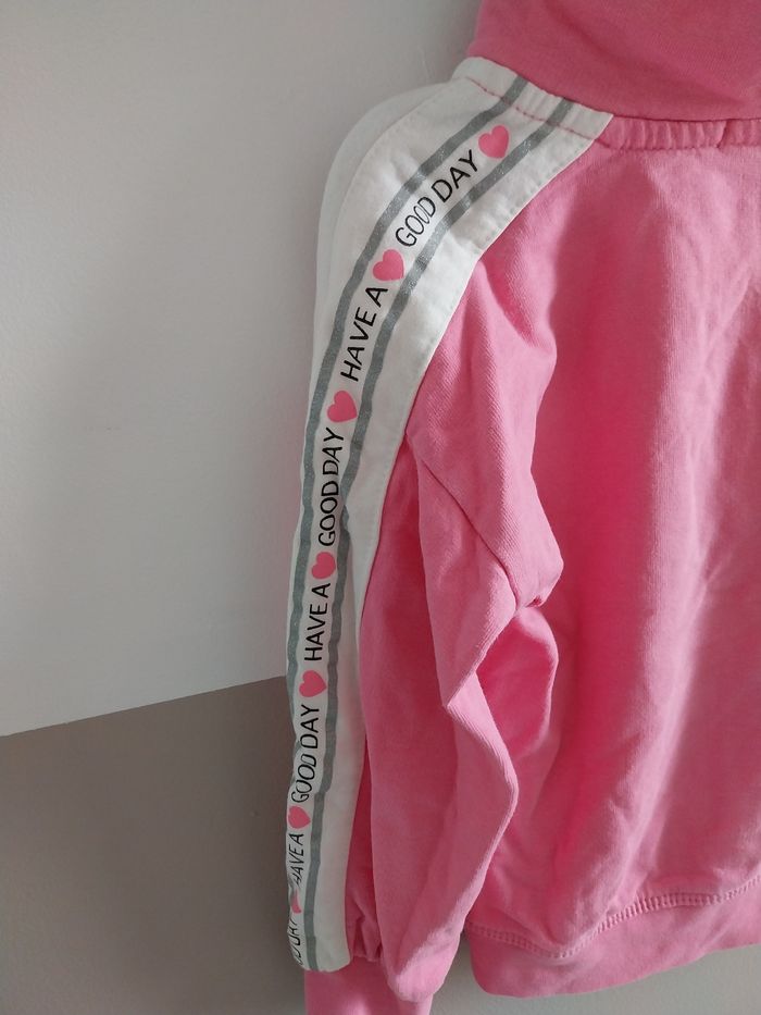 Veste avec capuche 3 ans - photo numéro 4