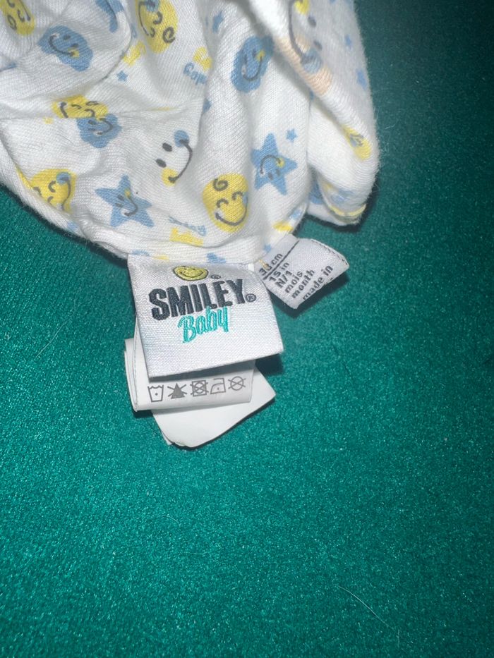 Bonnet garçon motif smiley - photo numéro 2