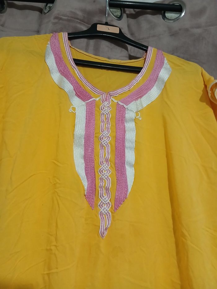 femme robe orientale - photo numéro 2