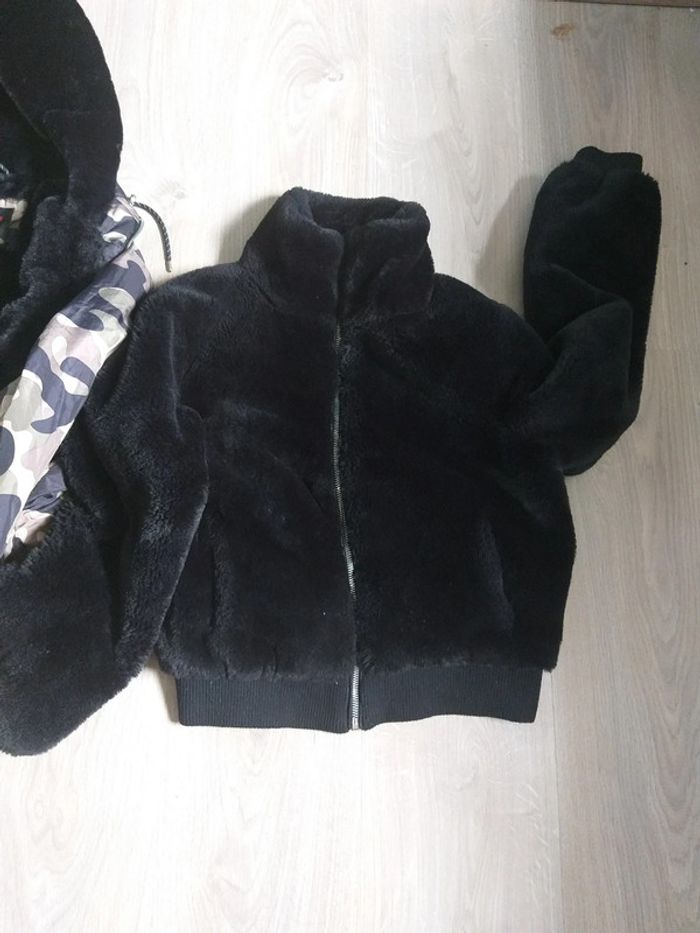 2 vestes xs, 7€ l un - photo numéro 3