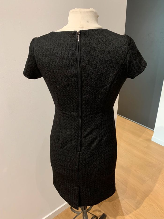 Superbe robe noire - photo numéro 4