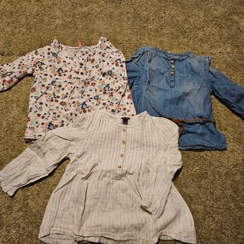 Lot 3 blouses