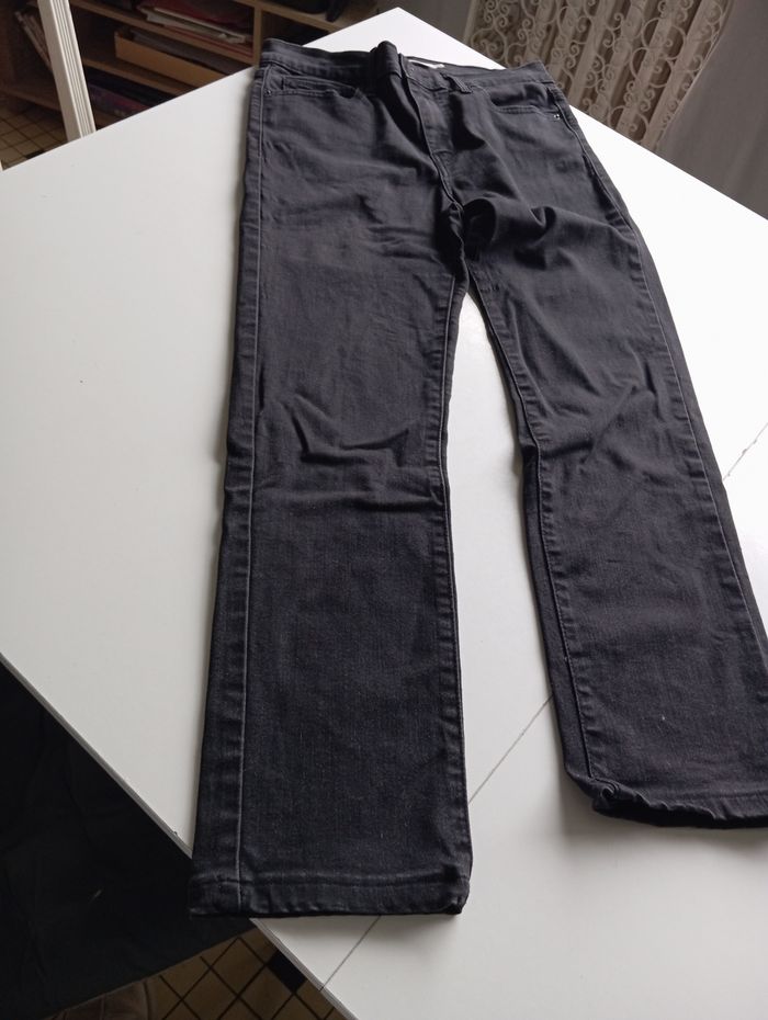 Jean levis w29 l30