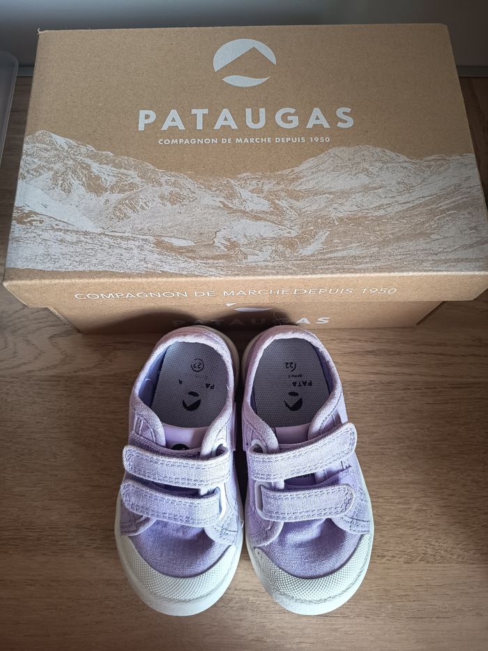Chaussures en toile Pataugas