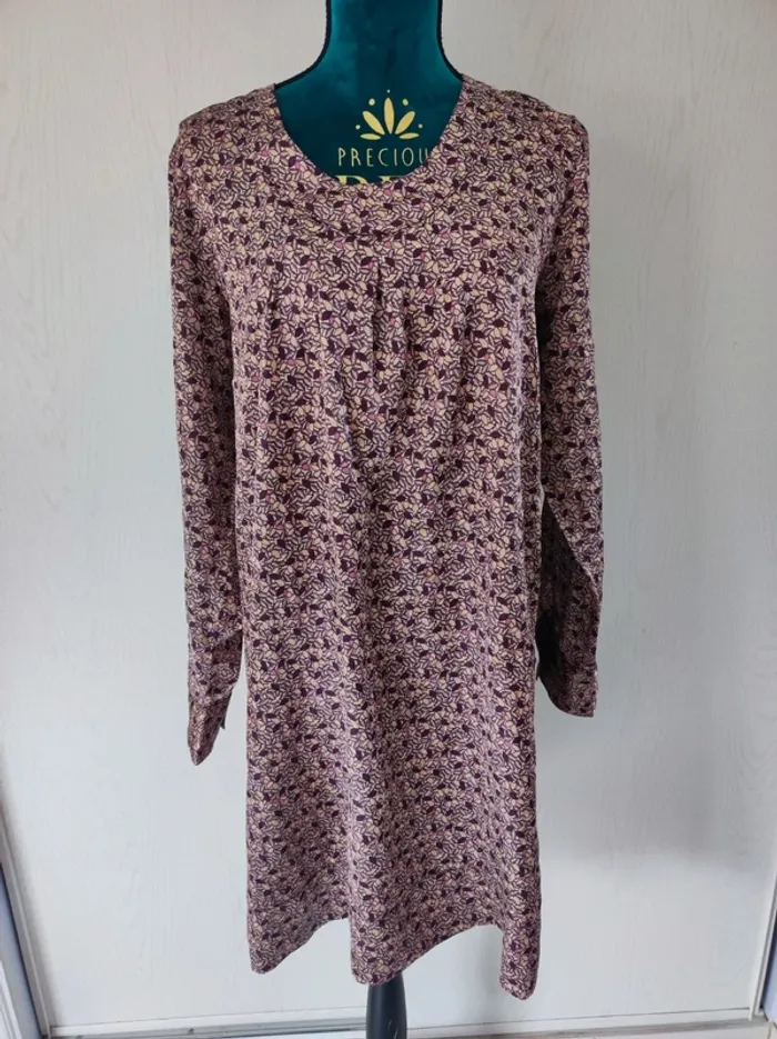 Robe satinée