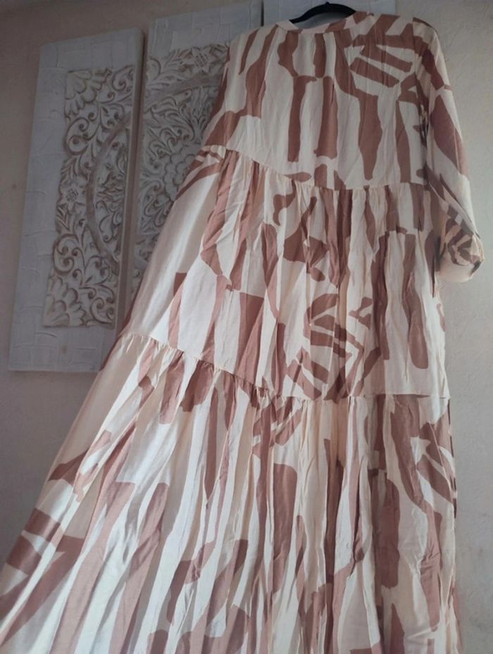 Robe longue imprimée taille M/L - Tendance et confortable - photo numéro 5
