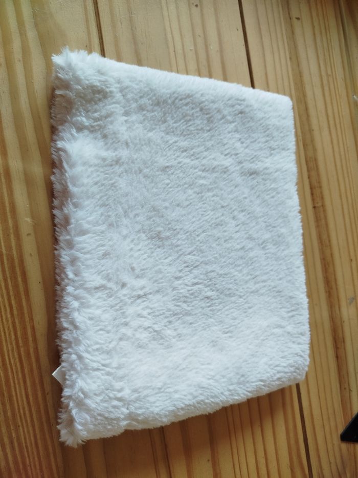 Cache cou - photo numéro 2