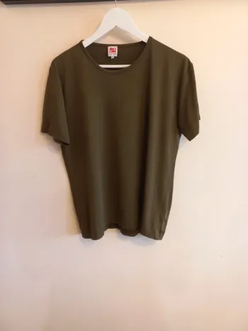 T-shirt kaki