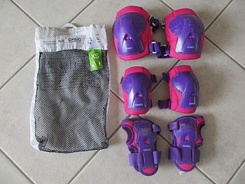 Set de 3 x 2 protections roller / trottinette/ skate enfant Play Oxelo XS 6-10 ans