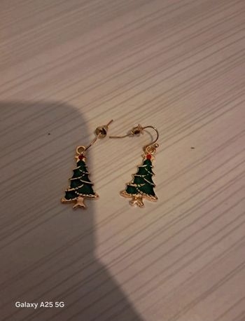 Boucle d oreille sapin de Noël