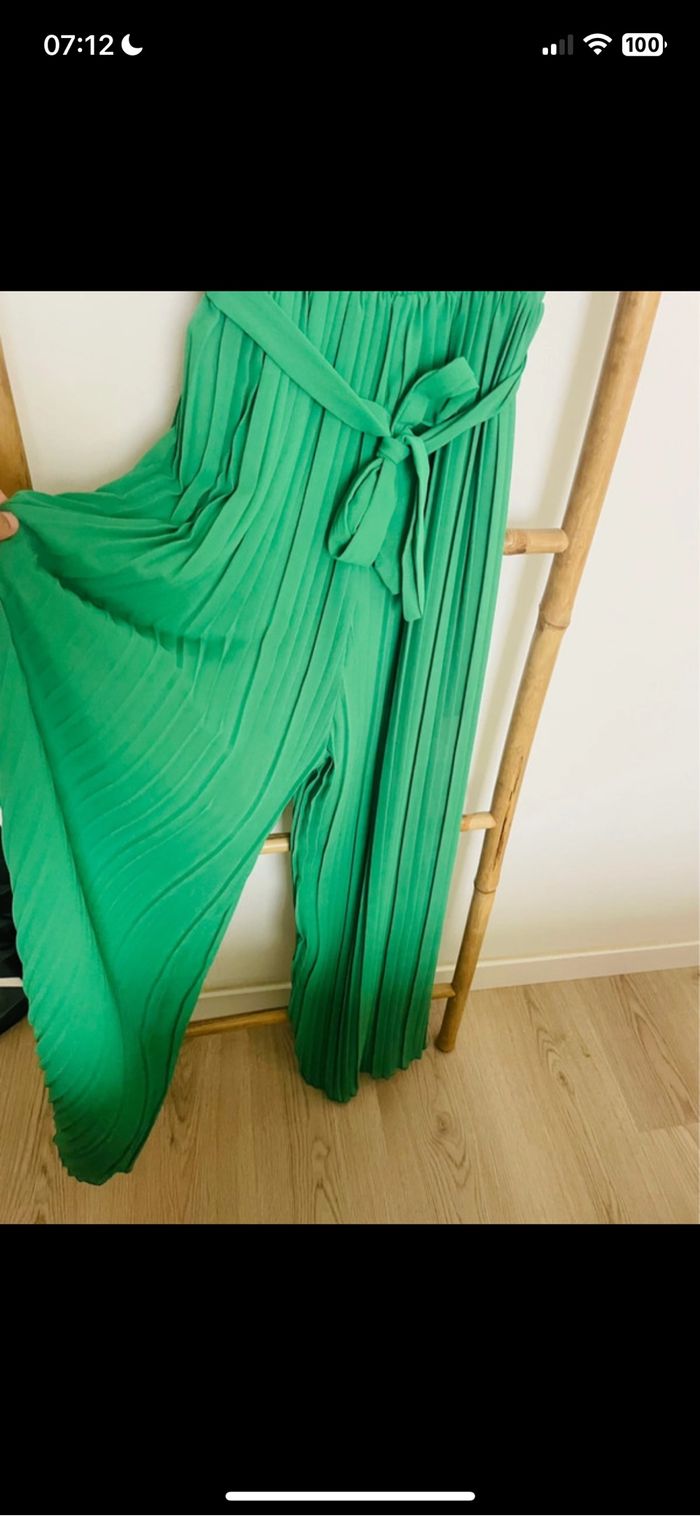 Combinaison verte - photo numéro 3