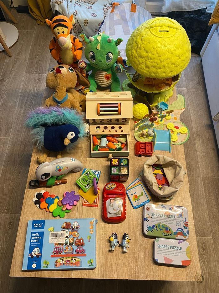 Lot jouets enfants - photo numéro 1