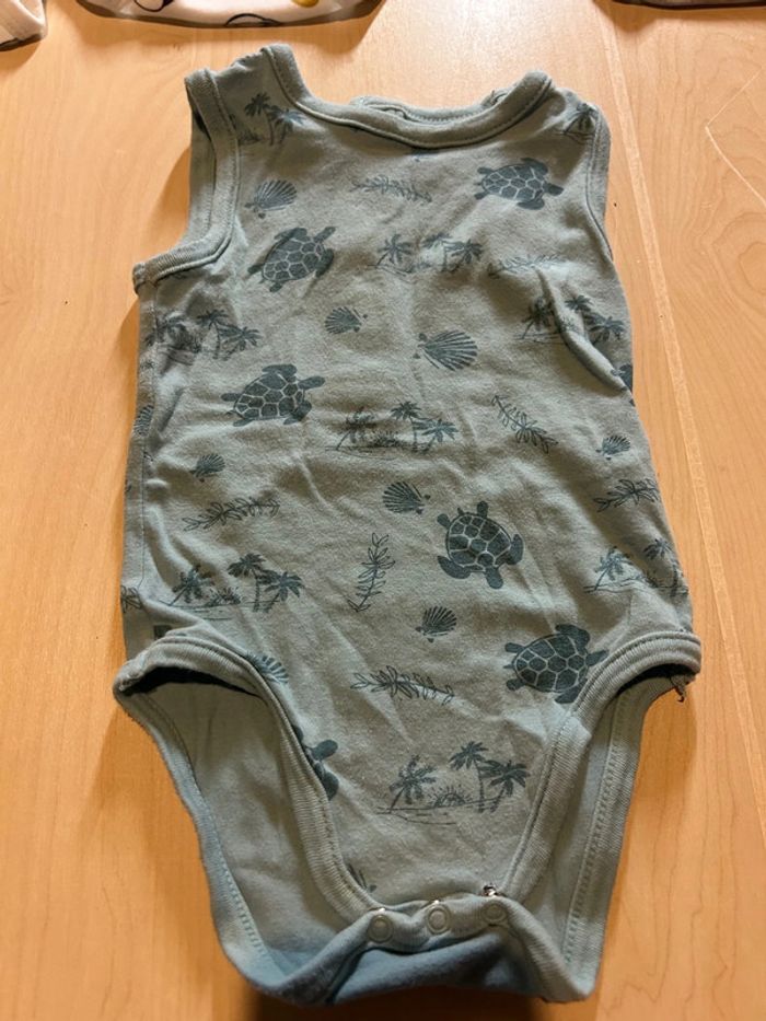 Lot 9 bodies 18mois - photo numéro 3