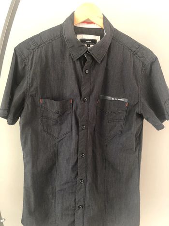 Chemise Celio, manches courtes.