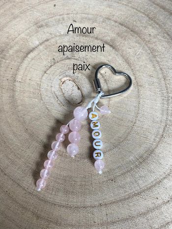 Porte clefs « cœur » et quartz rose , lithothérapie