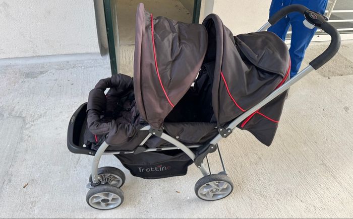 Poussette double - photo numéro 2