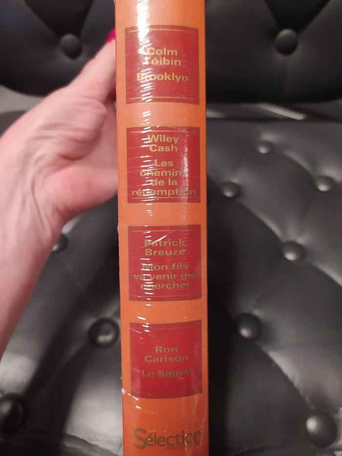 Sélection du livre Reader's Digest 4 livres en 1 neuf sous blister - photo numéro 2