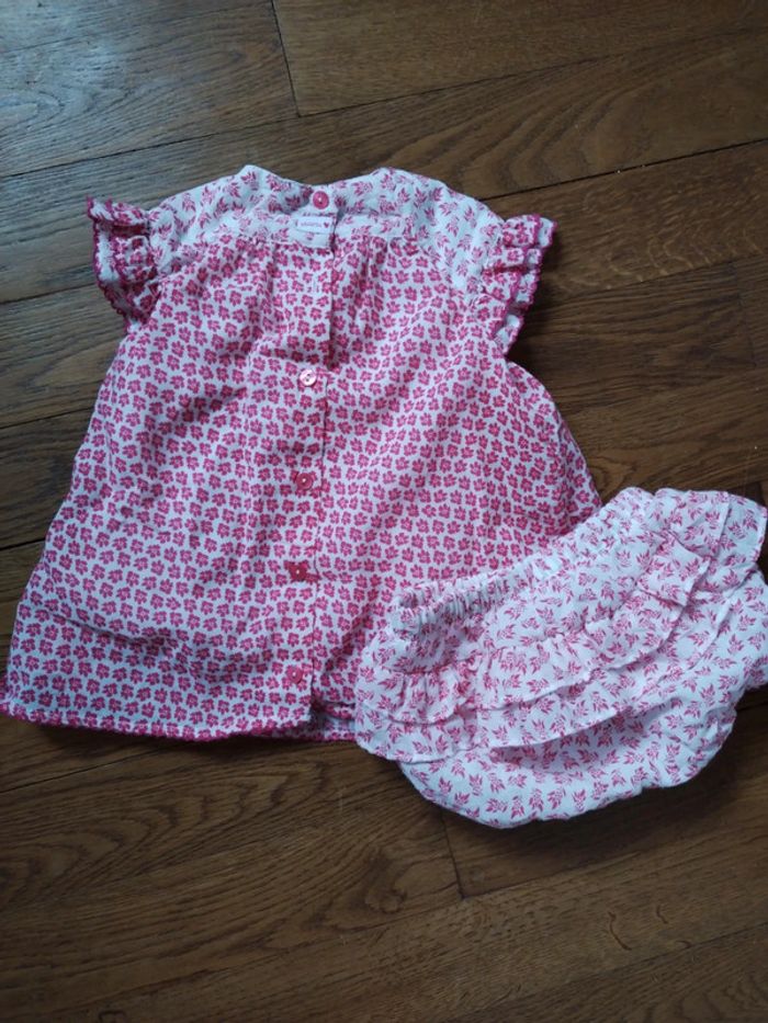 Robe avec cache couche 3 mois - photo numéro 2