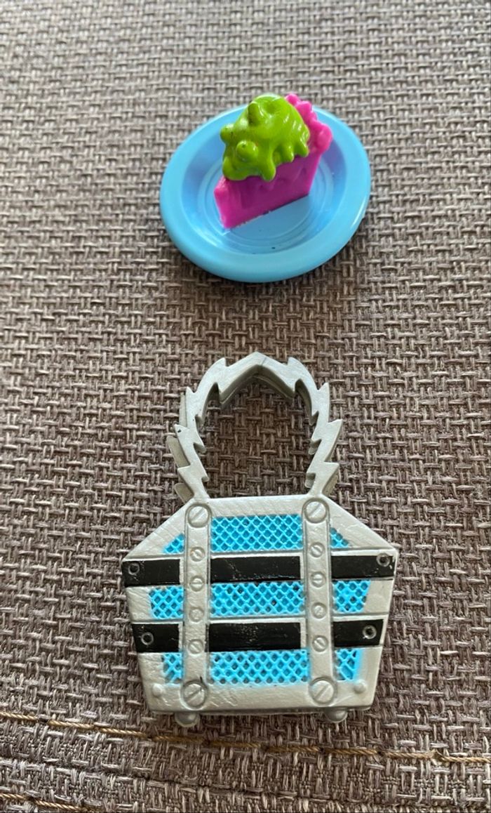 Lot accessoires Frankie Stein - photo numéro 5