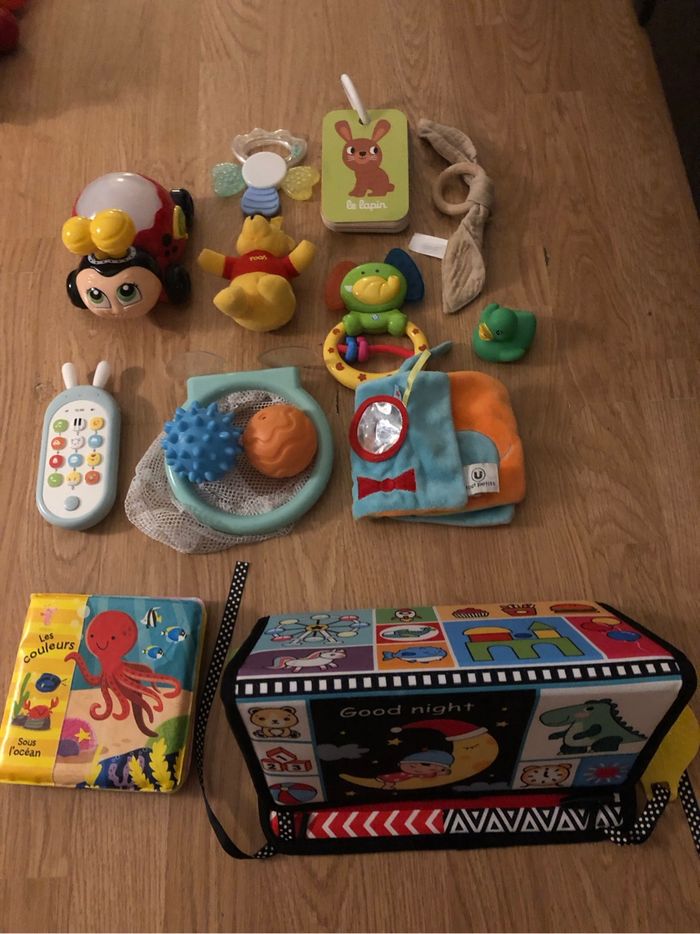 Lors de jouets pour bébé
