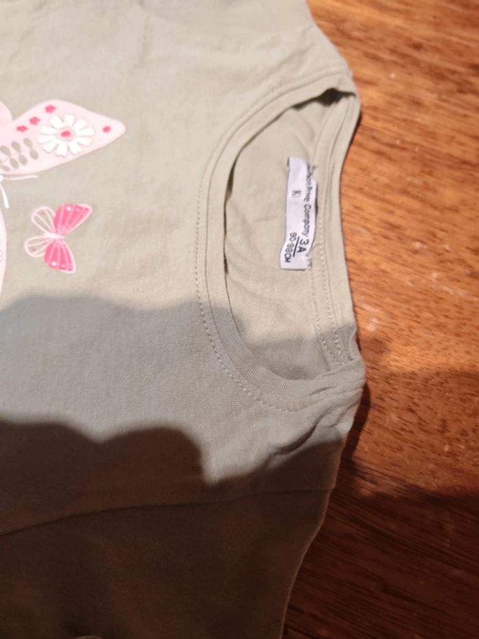 T shirt fille papillon taille 3 ans - photo numéro 2