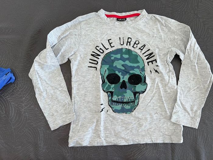 Teeshirt manches longues 10 ans tête de mort